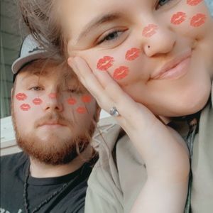 Meet your Posher, Ashlee